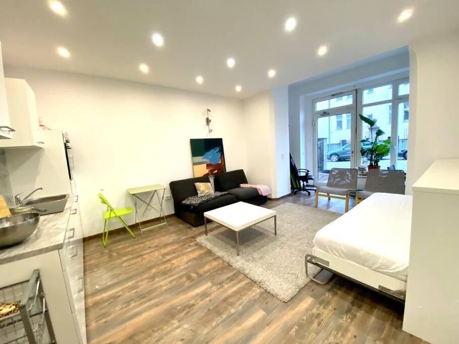 Side Park/historic/ber/thf Apartment *